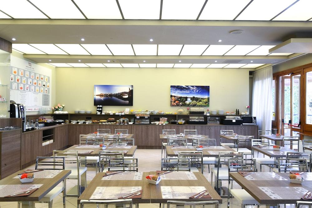 达斯娜最佳品质酒店 蒙卡列里 外观 照片
